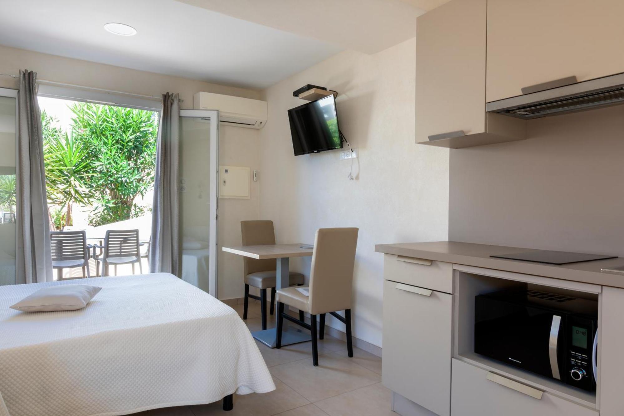Et Ta Kladia - Omigna Aparthotel